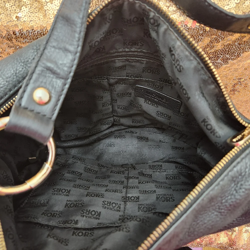MICHAEL Michael Kors Black Pebbled Leather Shoulder Bag - Picture 6 of 10